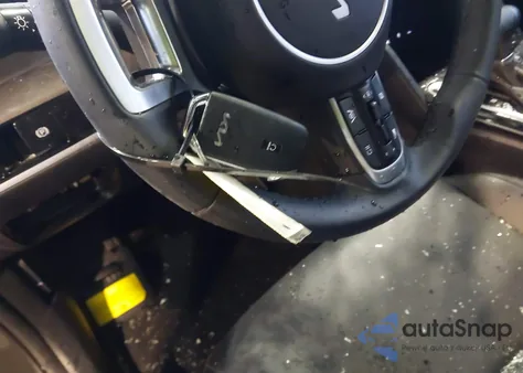 2024 Kia Sportage X-Line z USA, uszkodzony, nr VIN 5XYK6CDF1RG168163